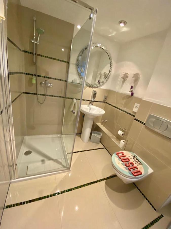 Hotel Karthaeuser Hof Floersheim am Main Ngoại thất bức ảnh