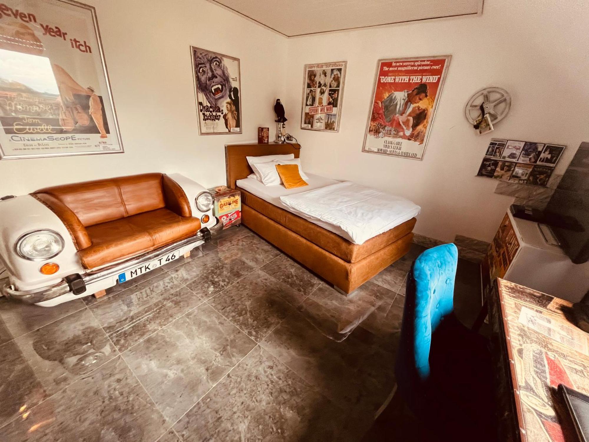 Hotel Karthaeuser Hof Floersheim am Main Ngoại thất bức ảnh